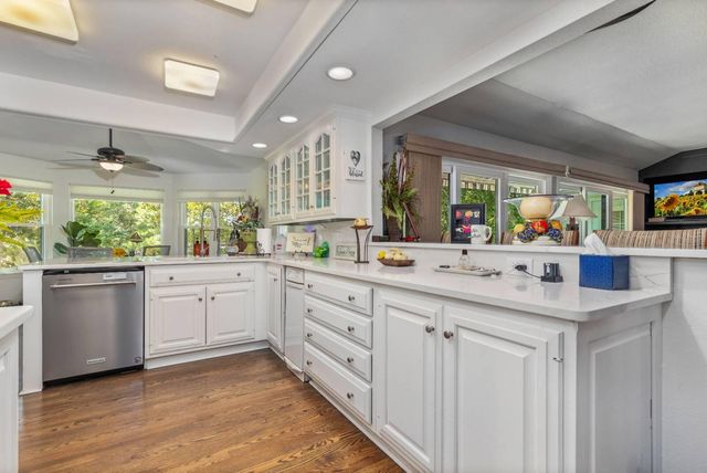 2720 Thompson Road, Grove, OK 74344