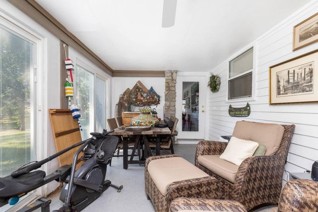 2720 Thompson Road, Grove, OK 74344