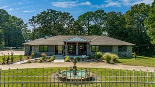 2720 Thompson Road, Grove, OK 74344