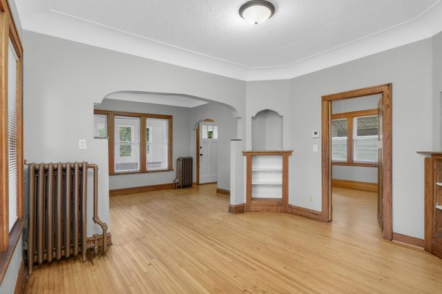 813 Blair Avenue, Saint Paul, MN 55104