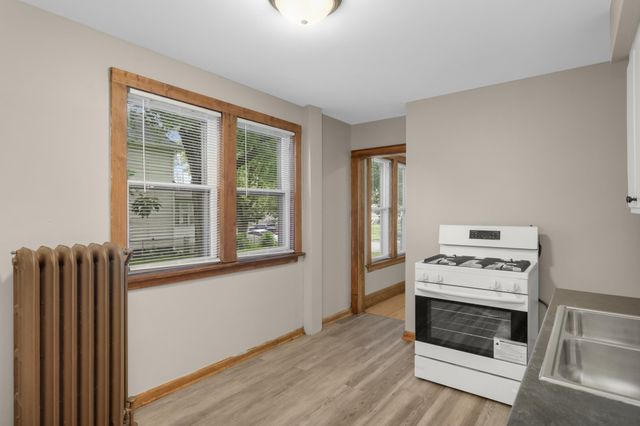 813 Blair Avenue, Saint Paul, MN 55104