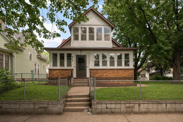 813 Blair Avenue, Saint Paul, MN 55104