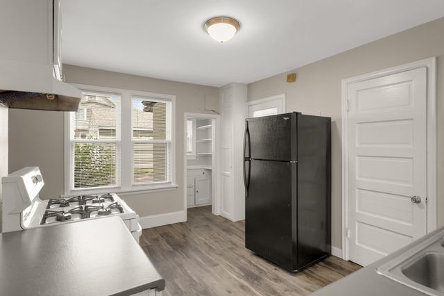 813 Blair Avenue, Saint Paul, MN 55104