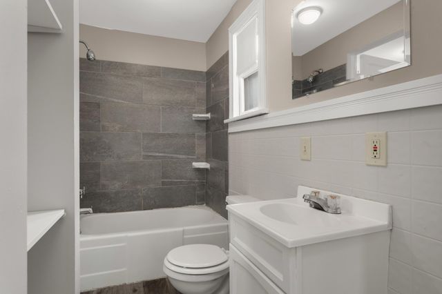 813 Blair Avenue, Saint Paul, MN 55104