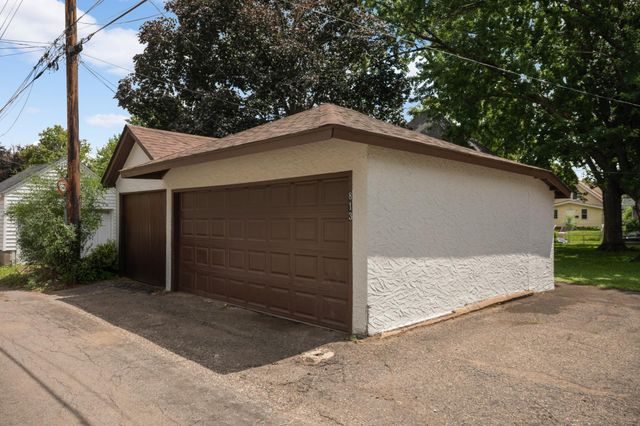 813 Blair Avenue, Saint Paul, MN 55104