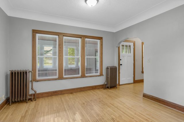 813 Blair Avenue, Saint Paul, MN 55104