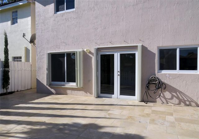 16330 SW 102nd St, Miami, FL 33196