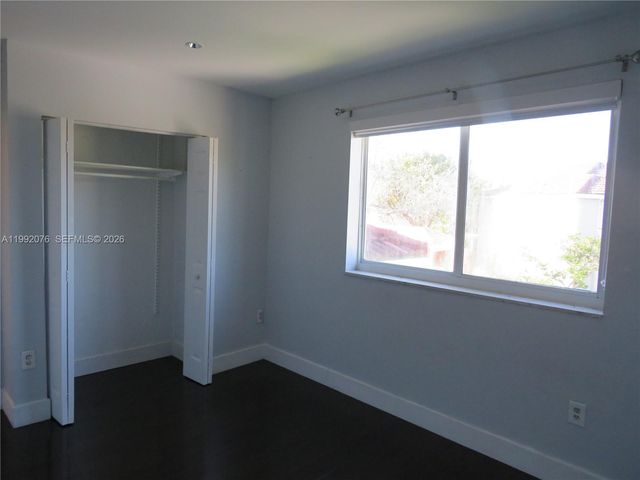 16330 SW 102nd St, Miami, FL 33196