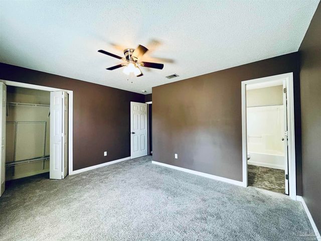 5498 Keel Dr, Pensacola, FL 32507