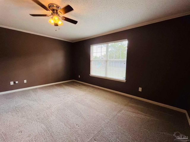 5498 Keel Dr, Pensacola, FL 32507