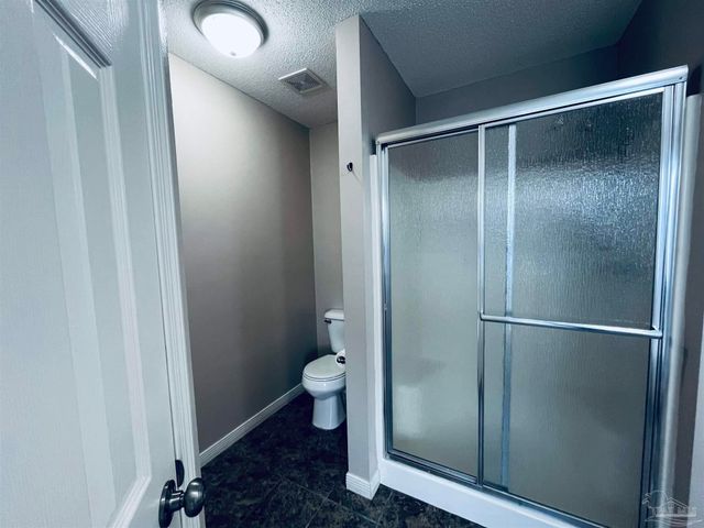 5498 Keel Dr, Pensacola, FL 32507