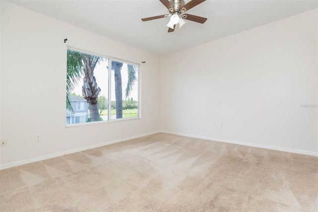 18162 PARADISE POINT DRIVE, Tampa, FL 33647