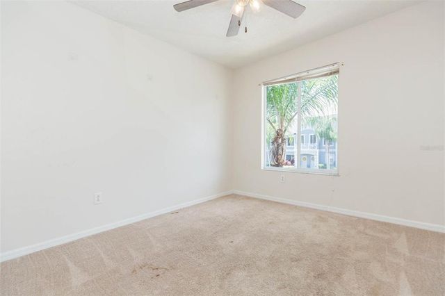 18162 PARADISE POINT DRIVE, Tampa, FL 33647