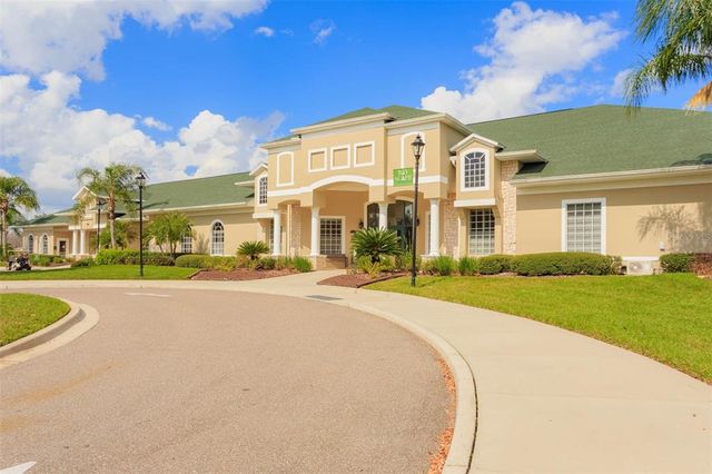 18162 PARADISE POINT DRIVE, Tampa, FL 33647