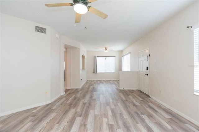 18162 PARADISE POINT DRIVE, Tampa, FL 33647