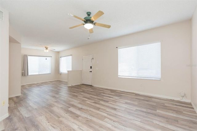 18162 PARADISE POINT DRIVE, Tampa, FL 33647
