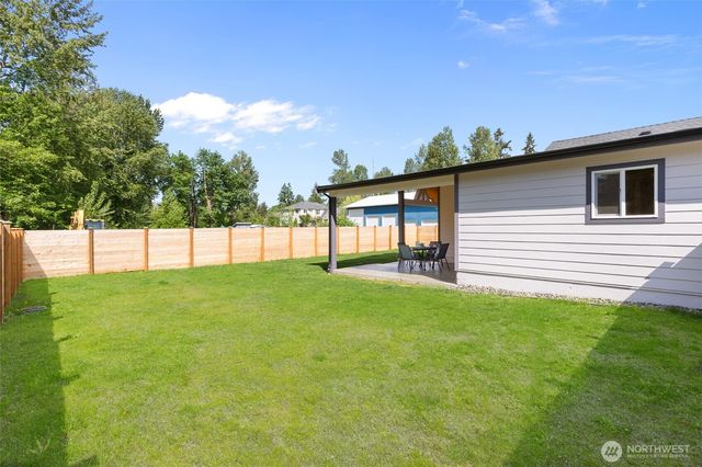 20103 75th Avenue NE, Kenmore, WA 98028