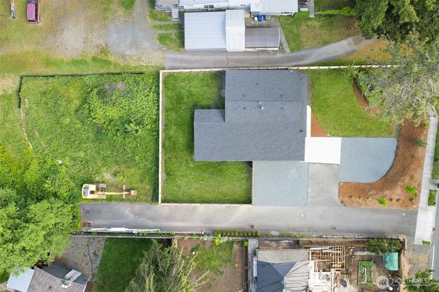 20103 75th Avenue NE, Kenmore, WA 98028