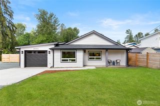 20103 75th Avenue NE, Kenmore, WA 98028