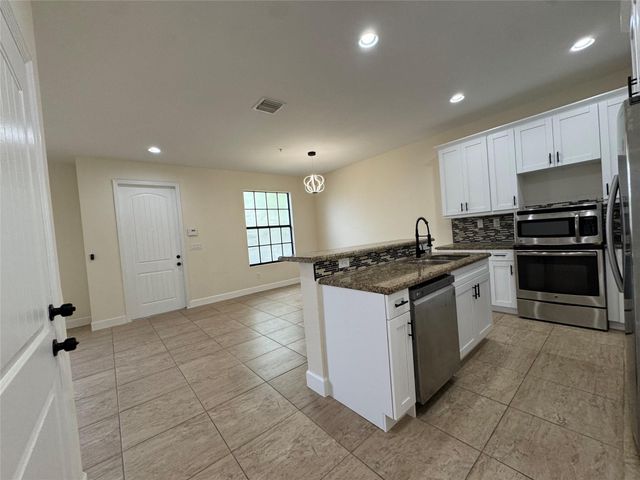 749 SW 3rd Avenue, Pompano Beach, FL 33060