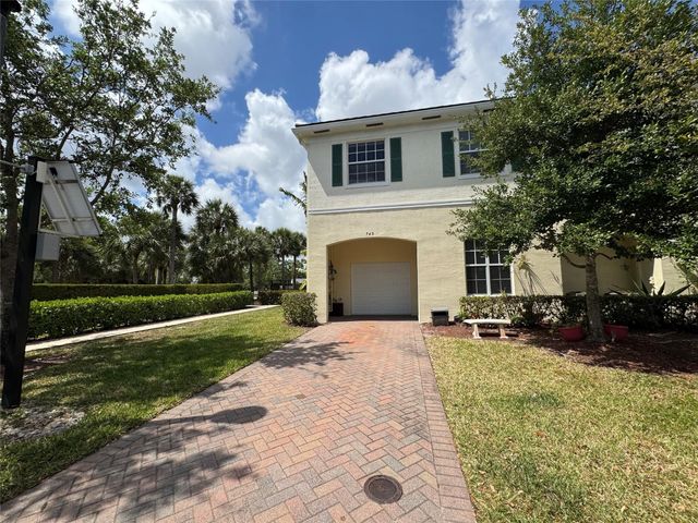 749 SW 3rd Avenue, Pompano Beach, FL 33060