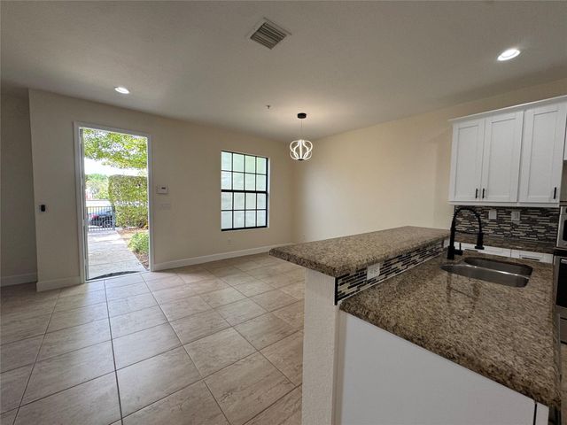 749 SW 3rd Avenue, Pompano Beach, FL 33060