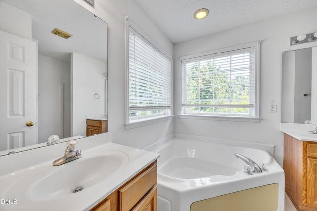 2252 Rowland Pond Drive, Willow Spring, NC 27592