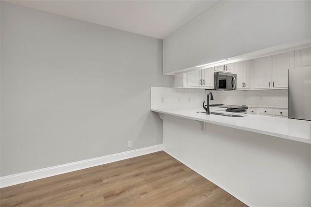 200 Salt Air Drive 152, St Simons Island, GA 31522