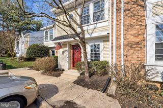 3378 LAKESIDE VIEW DR #14-2, Falls Church, VA 22041