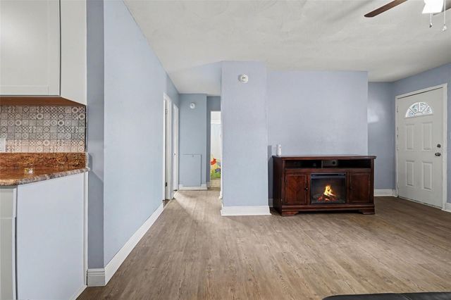 355 S OAK AVENUE, Frostproof, FL 33843