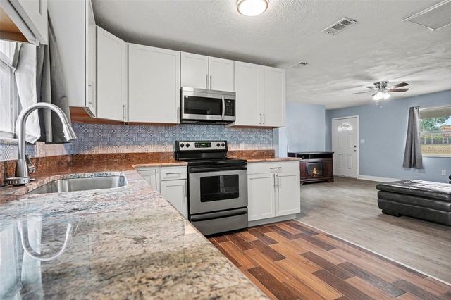 355 S OAK AVENUE, Frostproof, FL 33843