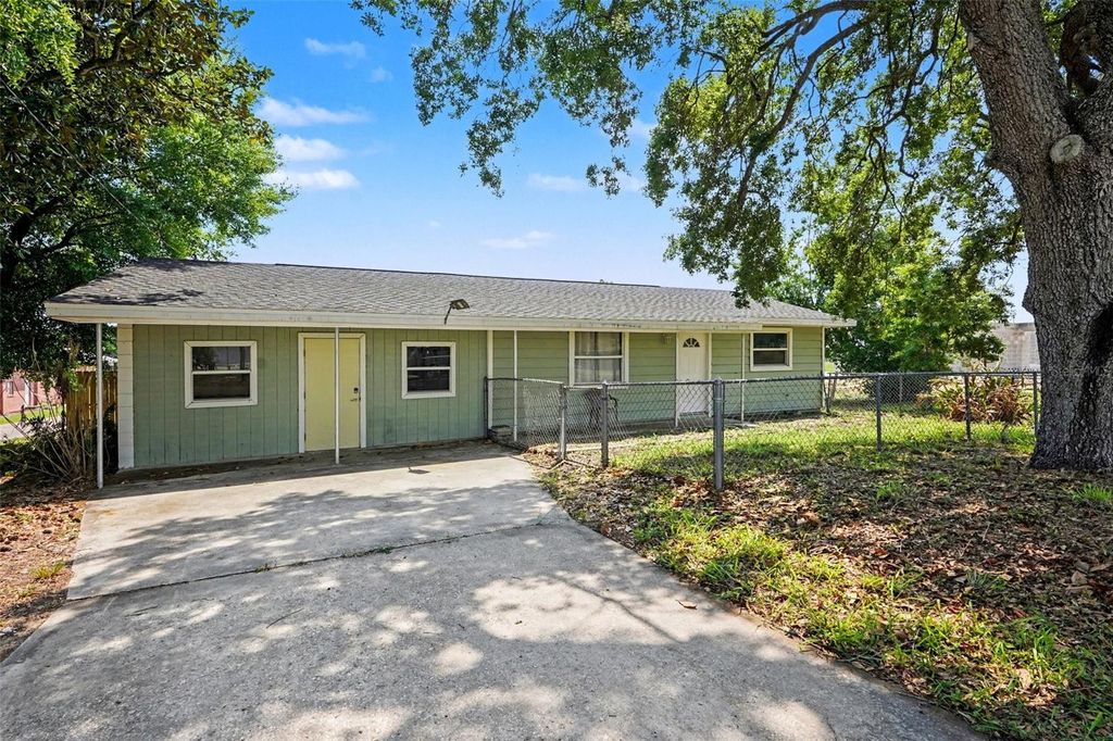 355 S OAK AVENUE, Frostproof, FL 33843