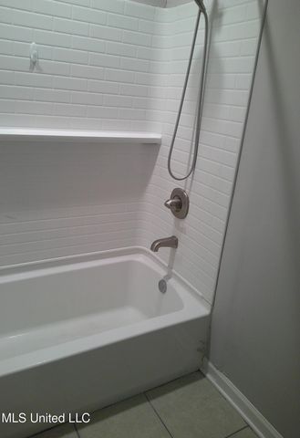 209 Pinehill Drive, Ridgeland, MS 39157