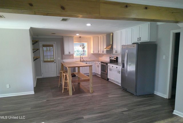 209 Pinehill Drive, Ridgeland, MS 39157