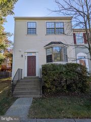 6001 LITTLE BROOK CT, Clifton, VA 20124