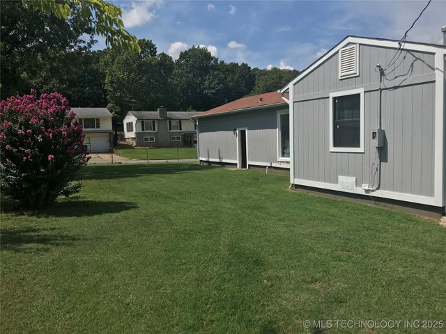 408 E 40th Place North, Tulsa, OK 74106