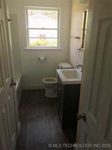 408 E 40th Place North, Tulsa, OK 74106