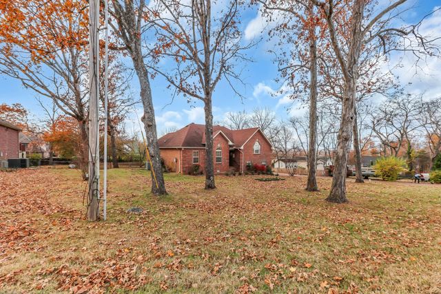 131 Lane Dr, Mount Juliet, TN 37122