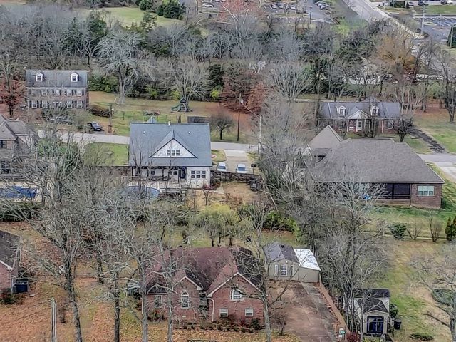 131 Lane Dr, Mount Juliet, TN 37122