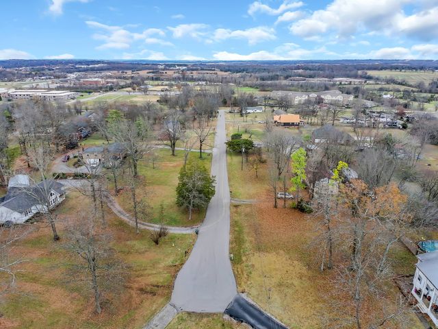 131 Lane Dr, Mount Juliet, TN 37122