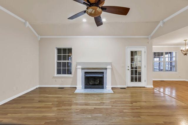 131 Lane Dr, Mount Juliet, TN 37122