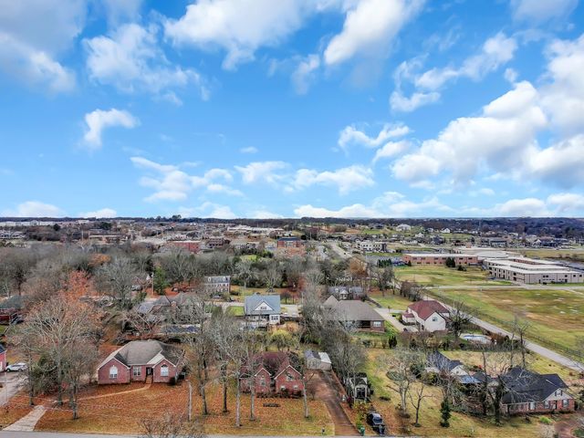 131 Lane Dr, Mount Juliet, TN 37122