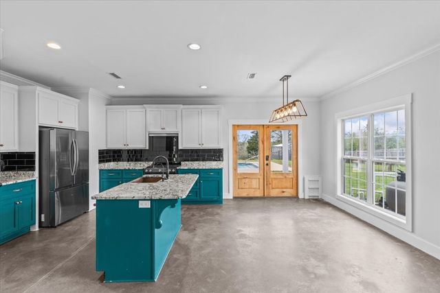 477 County Road 266, Enterprise, AL 36330