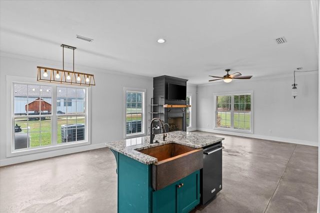 477 County Road 266, Enterprise, AL 36330