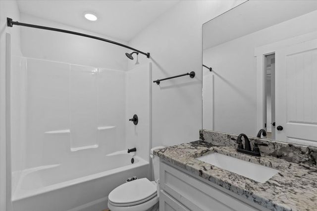 477 County Road 266, Enterprise, AL 36330