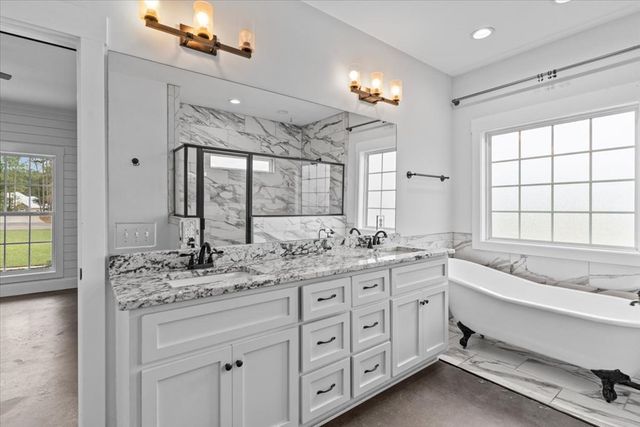 477 County Road 266, Enterprise, AL 36330