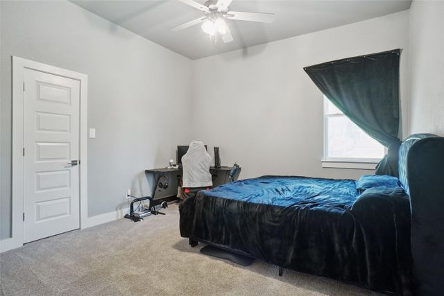 212 Zebrastone Way, Poolville, TX 76487