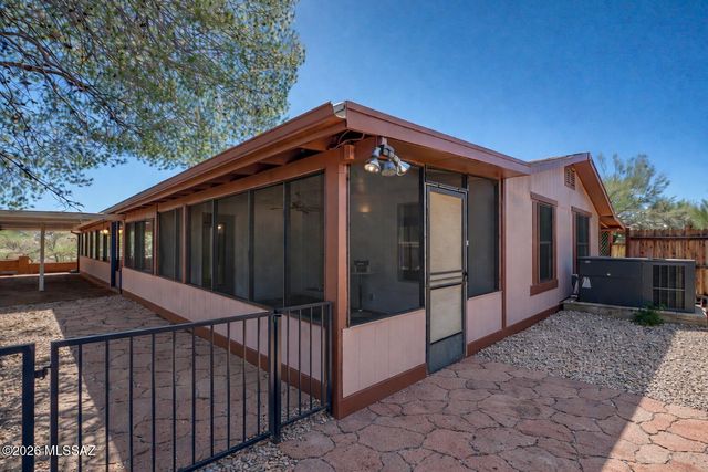 2481 S Walking H Place, Tucson, AZ 85713
