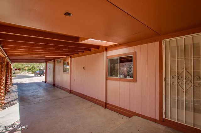2481 S Walking H Place, Tucson, AZ 85713