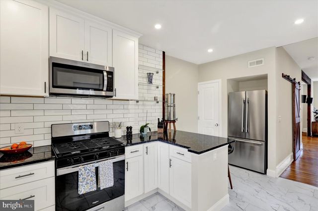 415 CHURCH ST, Lancaster, PA 17602